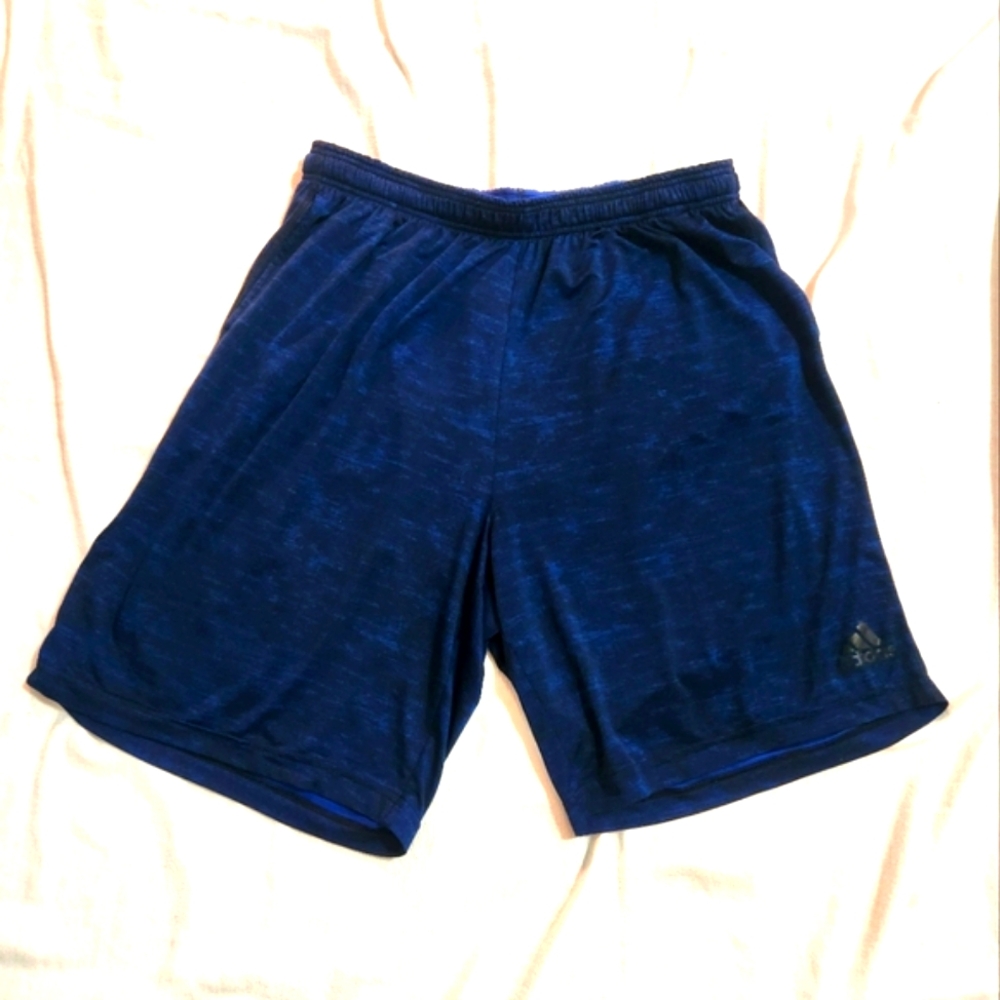 Men's Adidas climalite shorts size xl dark blue